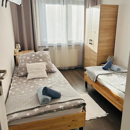 Na Turystycznej-noclegi W Sercu Uzdrowiska * Bad Kudowa