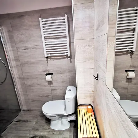 Na Turystycznej-apartamenty I W Sercu Uzdrowiska 民宿 *