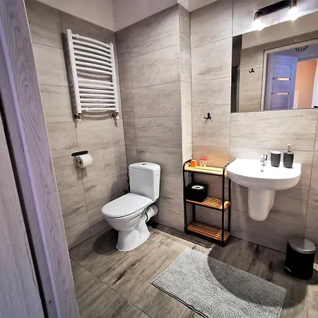 Na Turystycznej-apartamenty I W Sercu Uzdrowiska 民宿 *