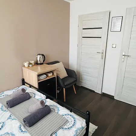 Na Turystycznej-apartamenty I W Sercu Uzdrowiska 民宿 *