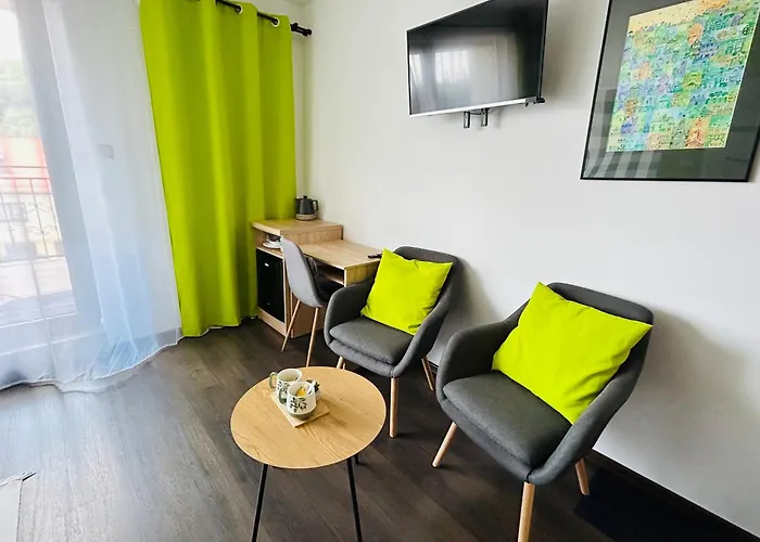 Habitación en casa particular Na Turystycznej-apartamenty I W Sercu Uzdrowiska Kudowa-Zdrój