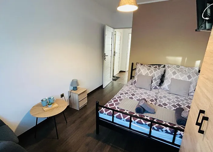 Habitación en casa particular Na Turystycznej-apartamenty I W Sercu Uzdrowiska Kudowa-Zdrój